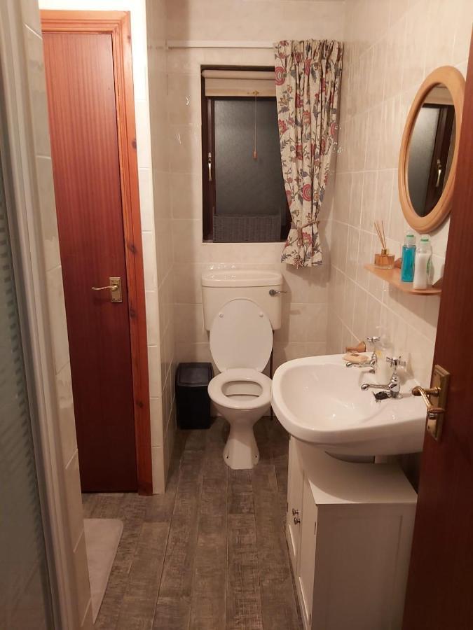 Lovely 2-Bed Cottage At The Foot Of The Mournes นิวรี ภายนอก รูปภาพ
