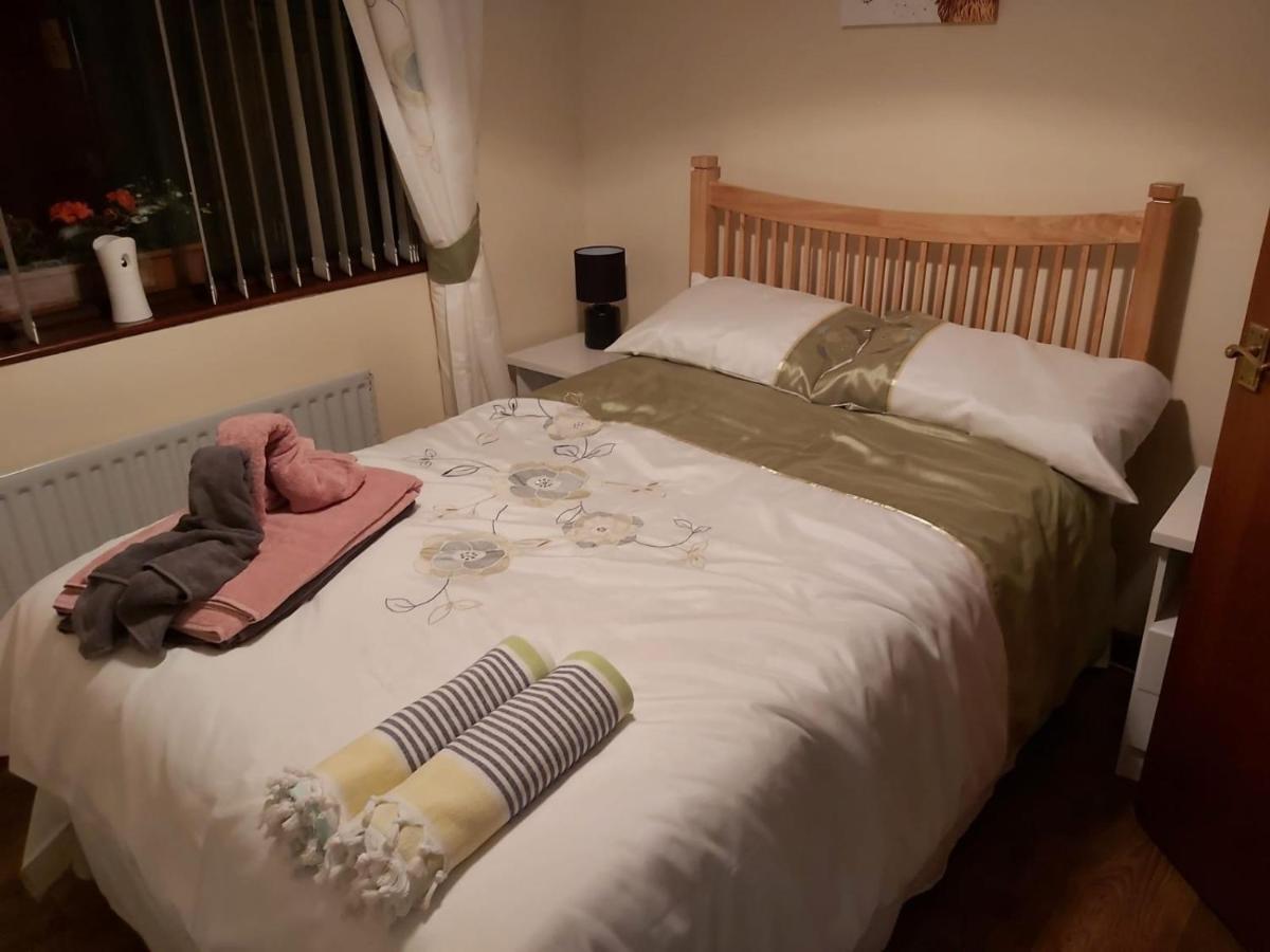 Lovely 2-Bed Cottage At The Foot Of The Mournes นิวรี ภายนอก รูปภาพ